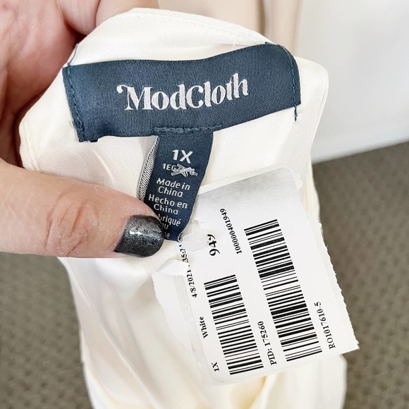 [Modcloth] Lily White Loveliness Babydoll Dress Jacquard Bell Sleeves NWT Sz 1X - Picture 11 of 12